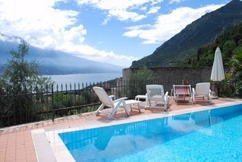 B&B Villa Fior Di Loto Limone sul Garda Kültér fotó